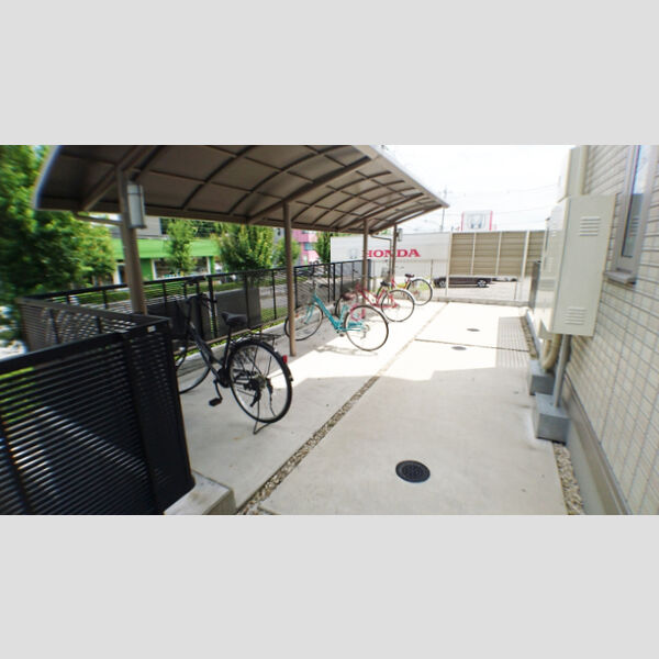 K-プレイス戸塚 駐輪場