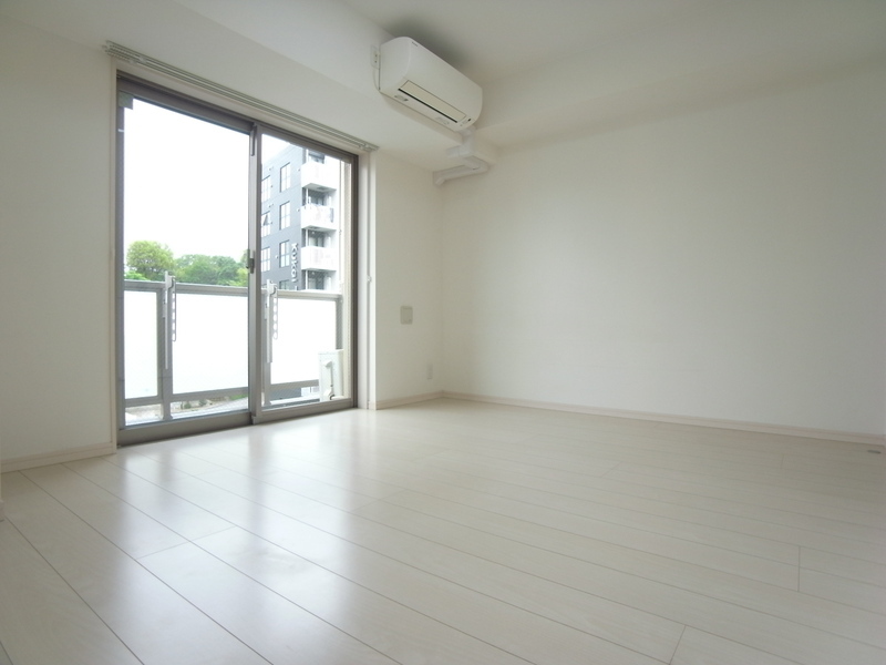リブリ・Platinum5階 部屋その他