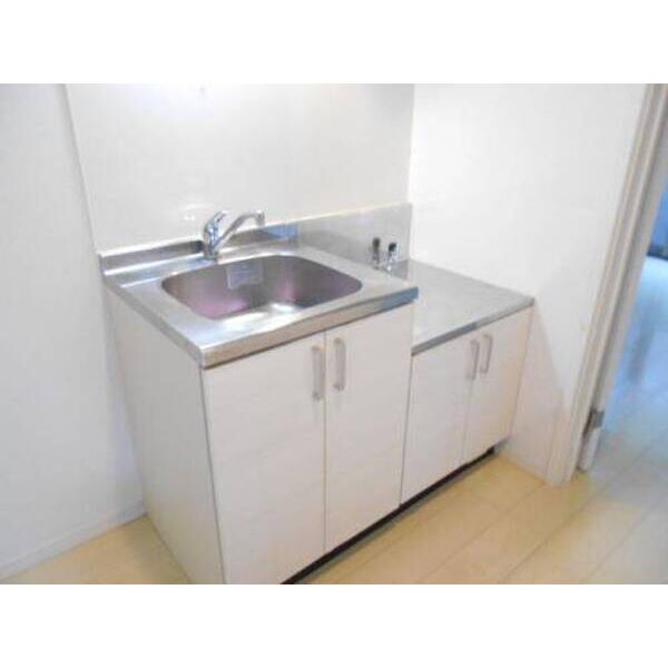 クレフラスト新検見川B キッチン