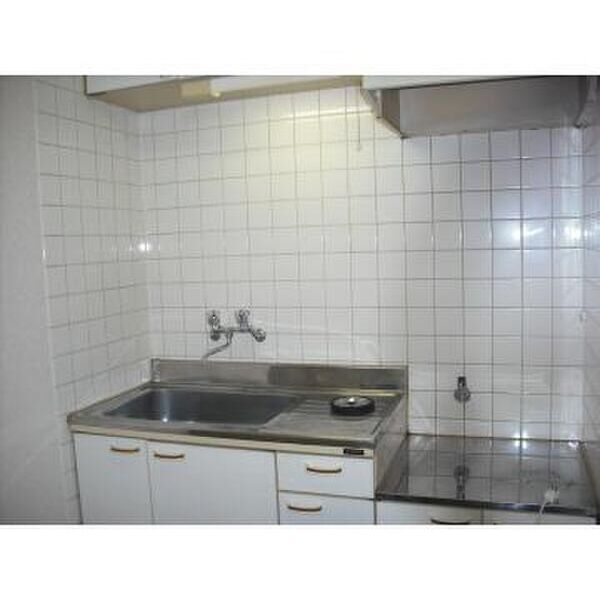 大蔵台ハイツ106号室 キッチン