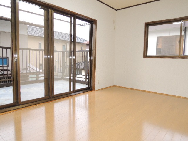 サンパレス平塚Ⅲ2階 部屋その他
