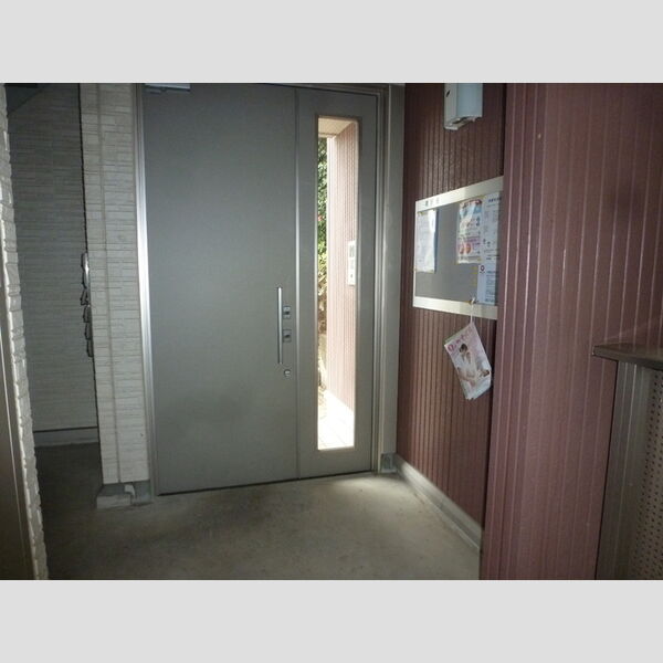 フェールクク ロビー