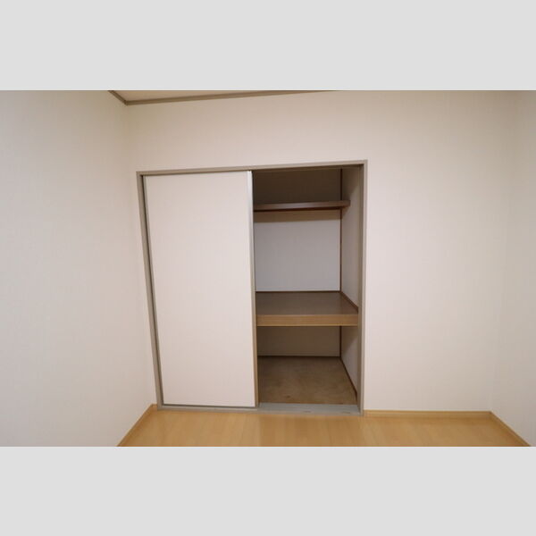 ベルフレール　A 物入