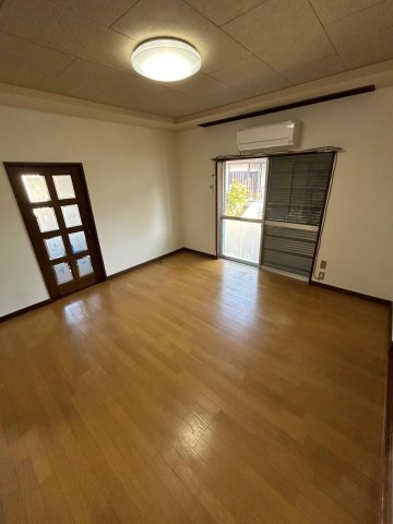 我孫子市新木野戸建て　6sldk リビング