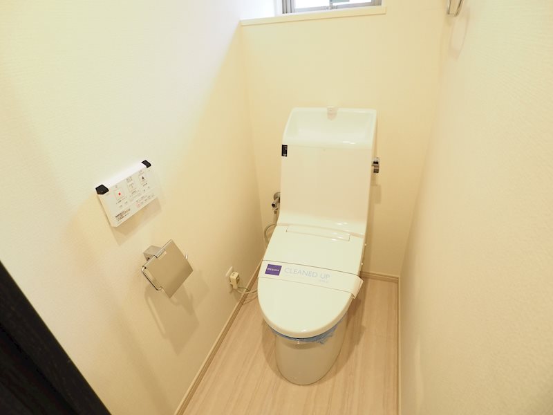 レジディア六本木檜町公園2階 トイレ