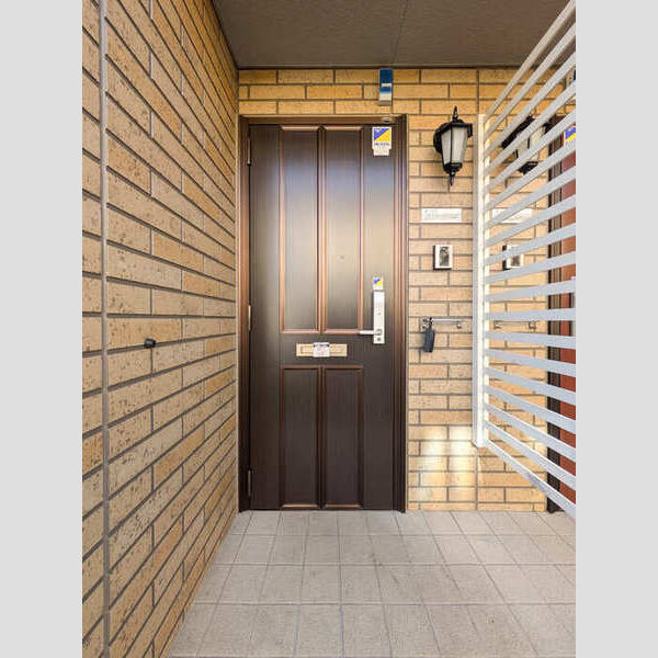 ドエルK 玄関ドア