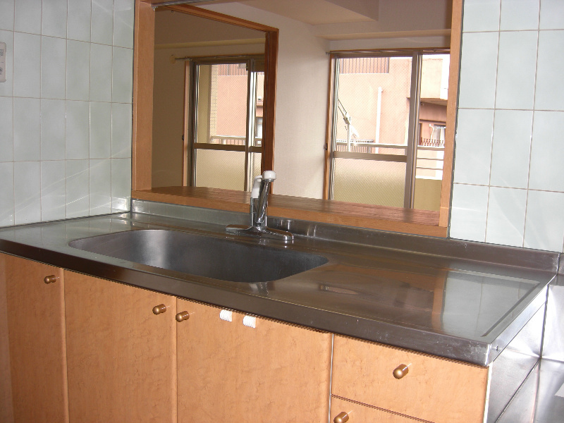 あびたしおん仲村3階 キッチン