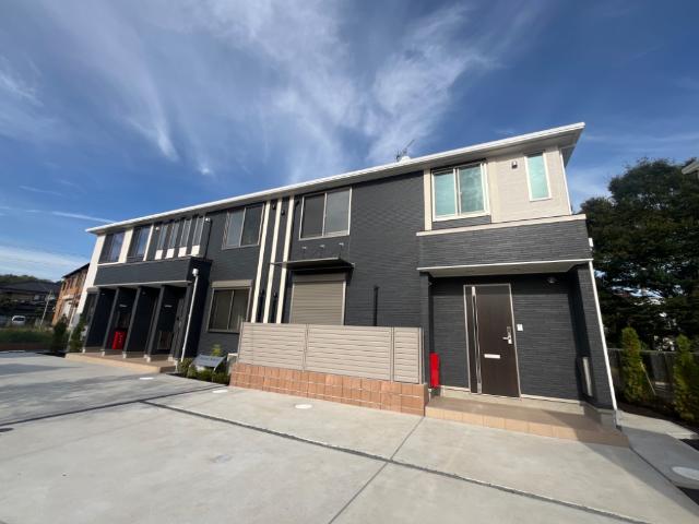 メゾン・ソラリス 外観写真（昼）