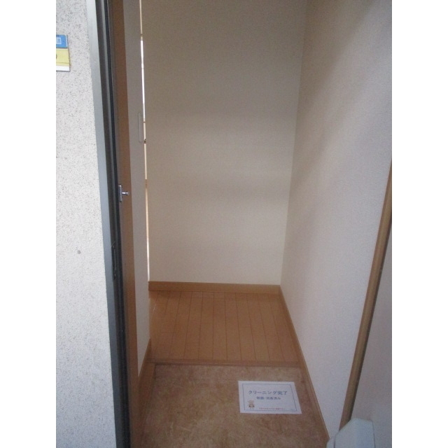 SEAハイツ1階 玄関