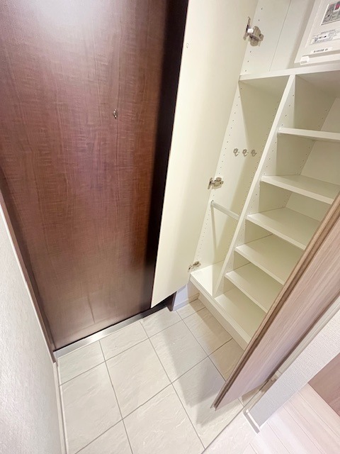 ＯＮＥ ＲＯＯＦ ＲＥＳＩＤＥＮＣＥ ＡＳＡＫＵＳＡＢＡＳＨＩ9階 収納