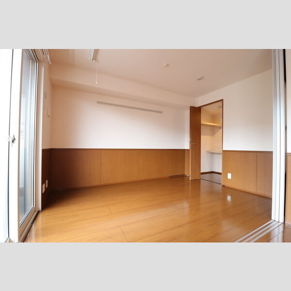 グリシーヌ　フルール202号室 洋室