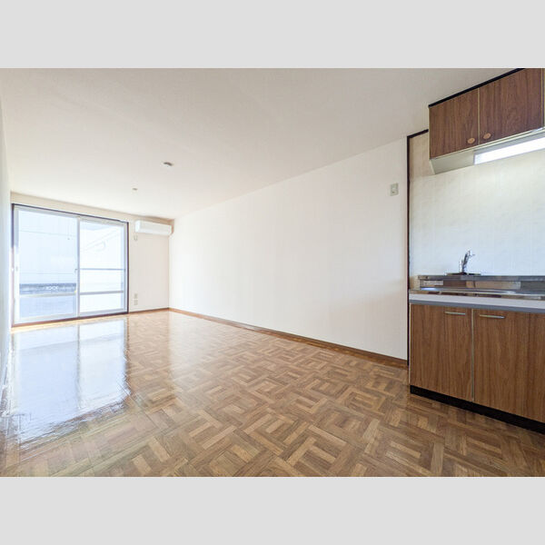 エステート・ニューミー リビング