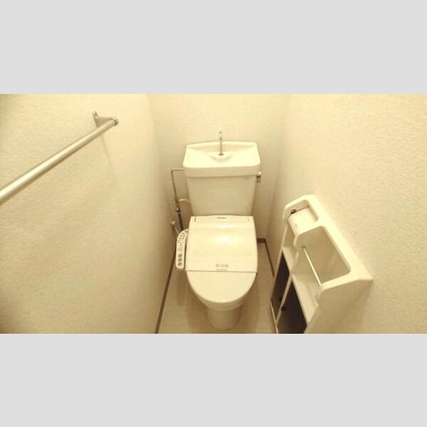 ピュアコート　(2)弐番館103号室 温水洗浄暖房便座