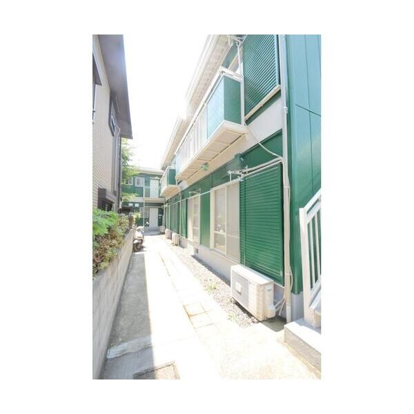 セサミハウス102号室 エントランス