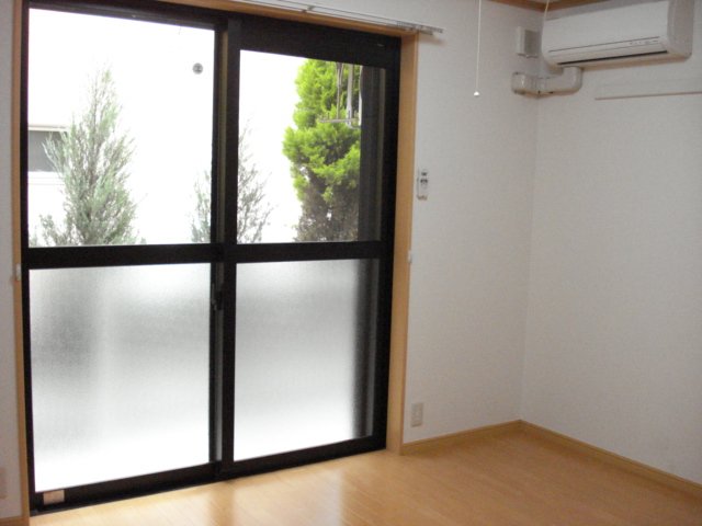 ファーストプレイス 洋室