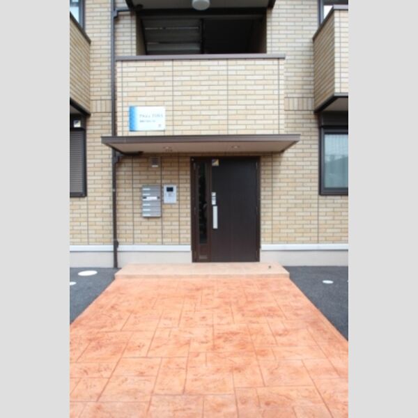 アルシュTOWA302号室 エントランス
