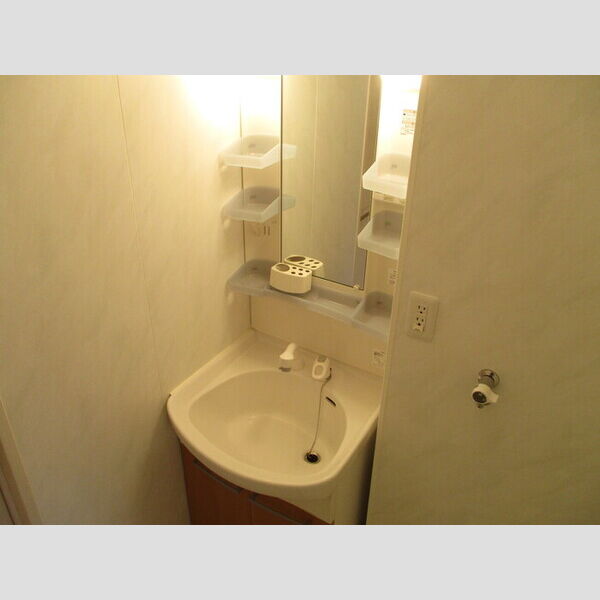 ソレアード103号室 洗髪洗面化粧台