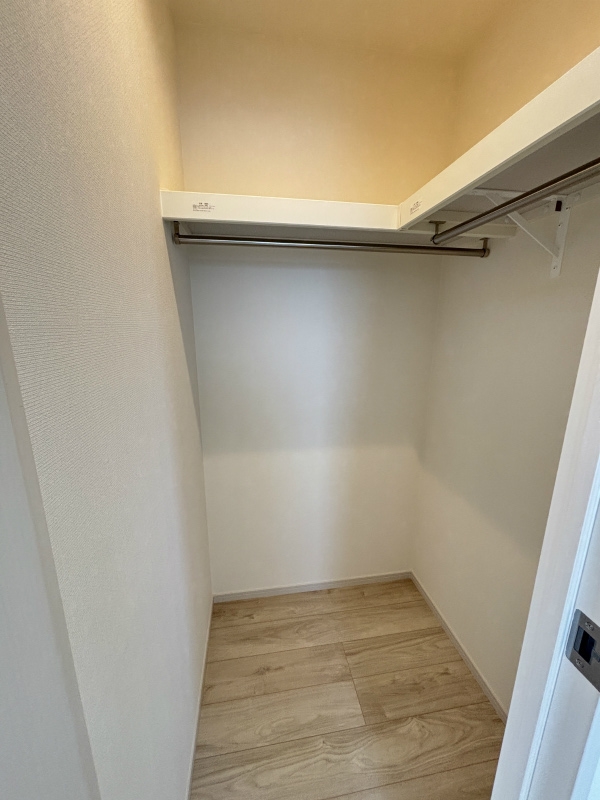 リブリ・高野1階 収納