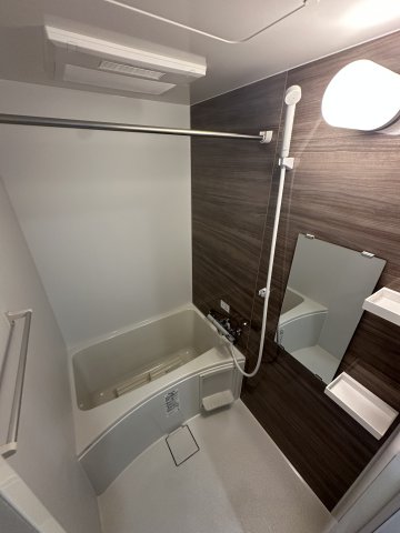 ベイルーム本厚木Norte102号室 お風呂