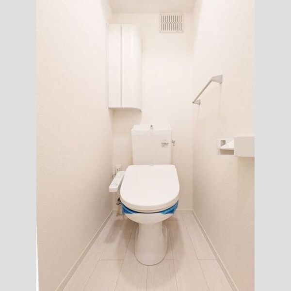 アンジュール西小岩301号室 温水洗浄暖房便座