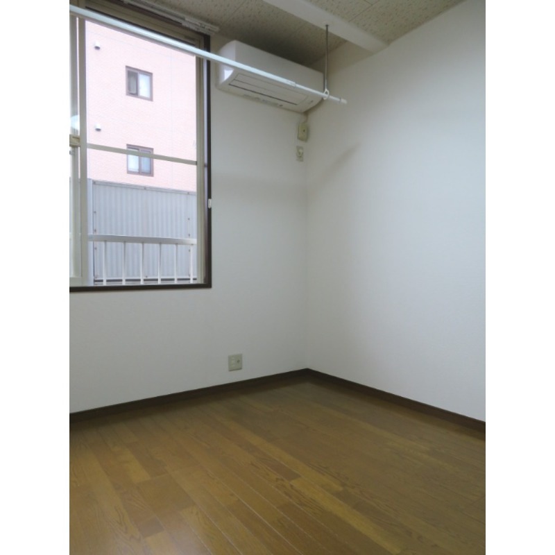 コムロハイム ※別号室写真使用※