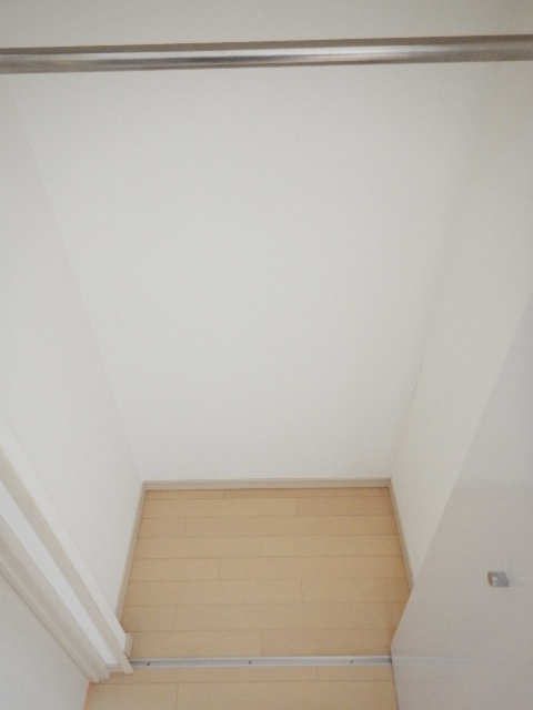 グランド・ガーラ銀座2階 収納