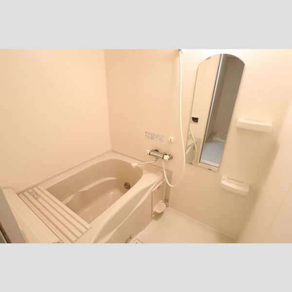 ノーブルヒルズ1005号室 バス