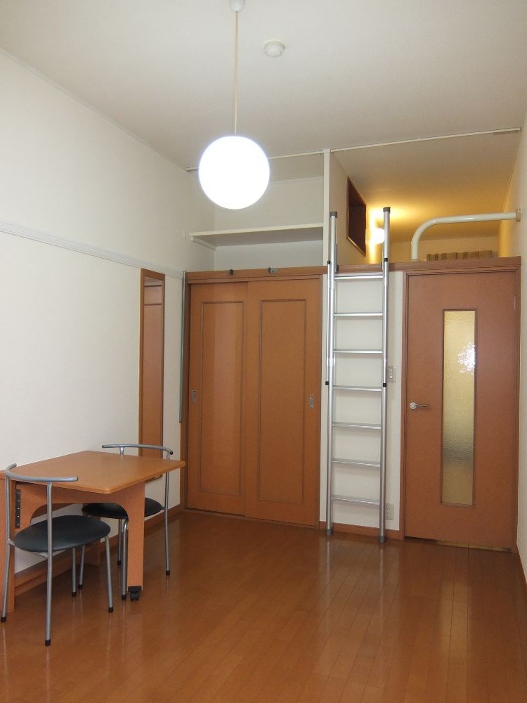 レオパレスＫＣ 内観