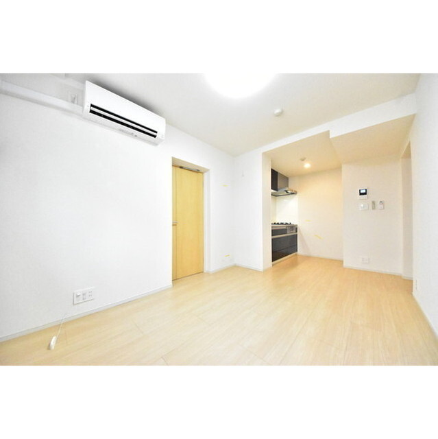 ソレーユ・綾瀬0101号室 内観