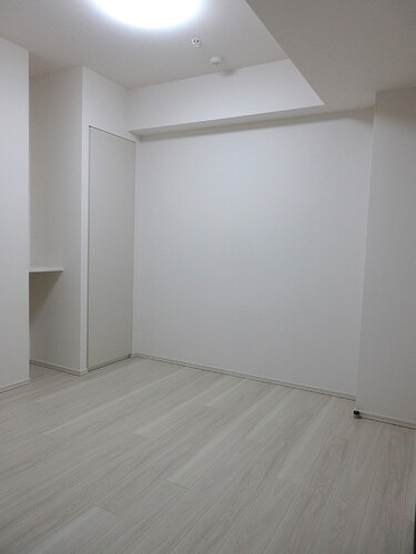 津田沼　ザ・タワー 洋室約5.3畳　内装前