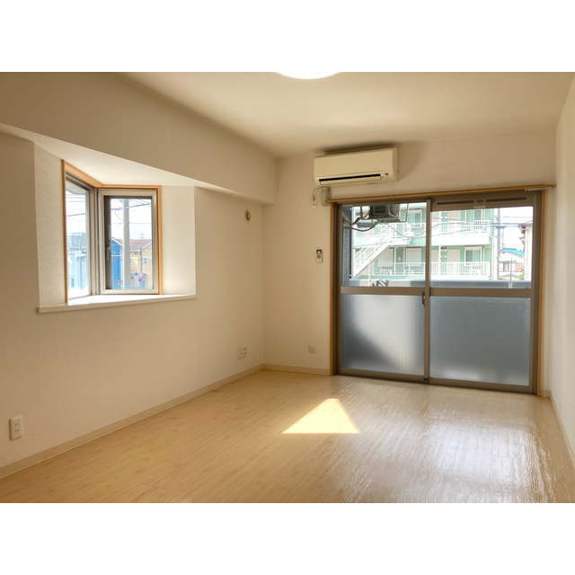 レオグランデ 洋室