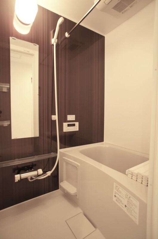 メゾンフィエールスタリー1階 お風呂