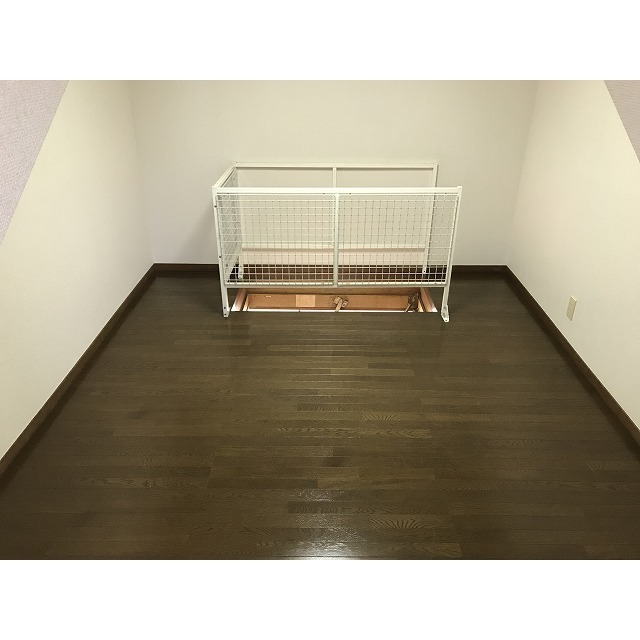 プレミール東伏見0202号室 屋根裏収納