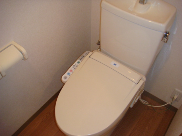 シェルル・スイート シャワー付トイレ