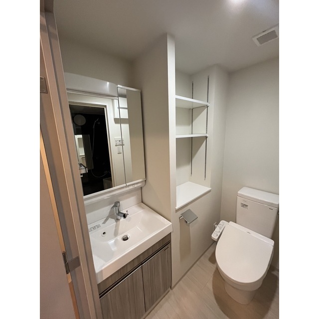 プレール・ドゥーク川口並木905号室 内観