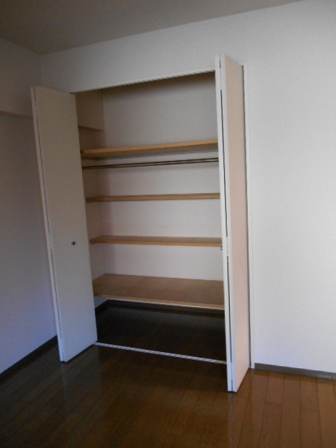 クリエート綱島　４０３号室 収納