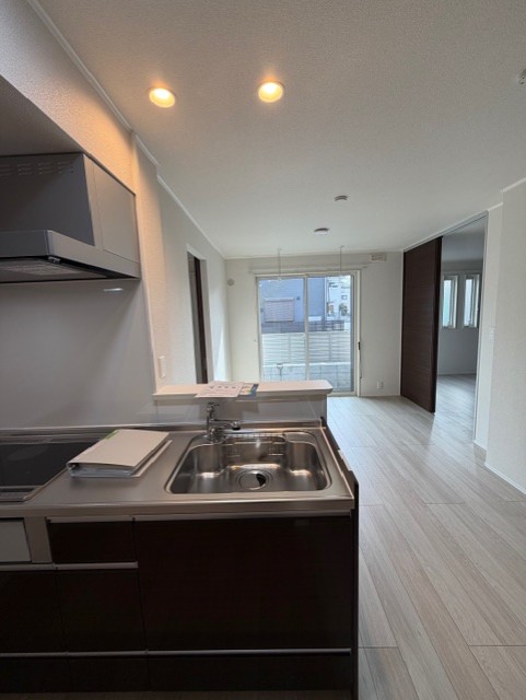 ＣＬＡＩＲＥ　　ＭＵＳＡＳＨＩ102号室 キッチン