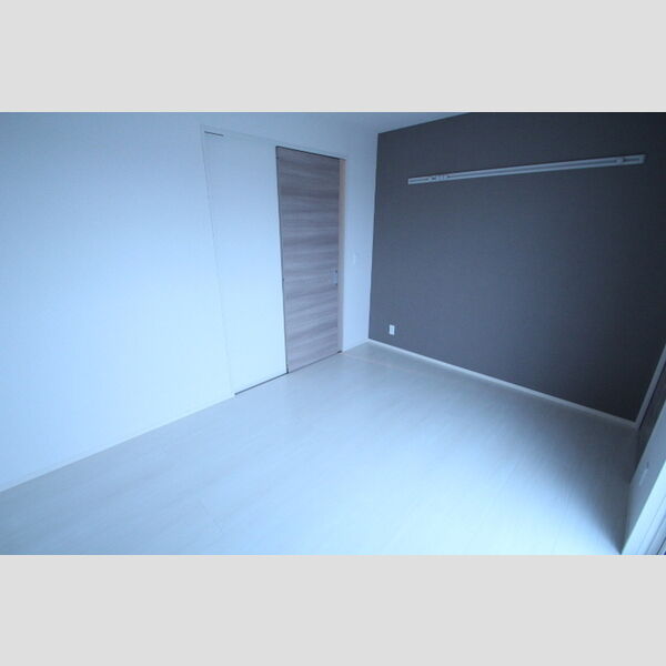 コージーコート・F105号室 6帖洋室