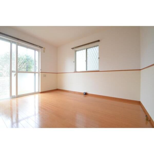 ファーストワン リビング