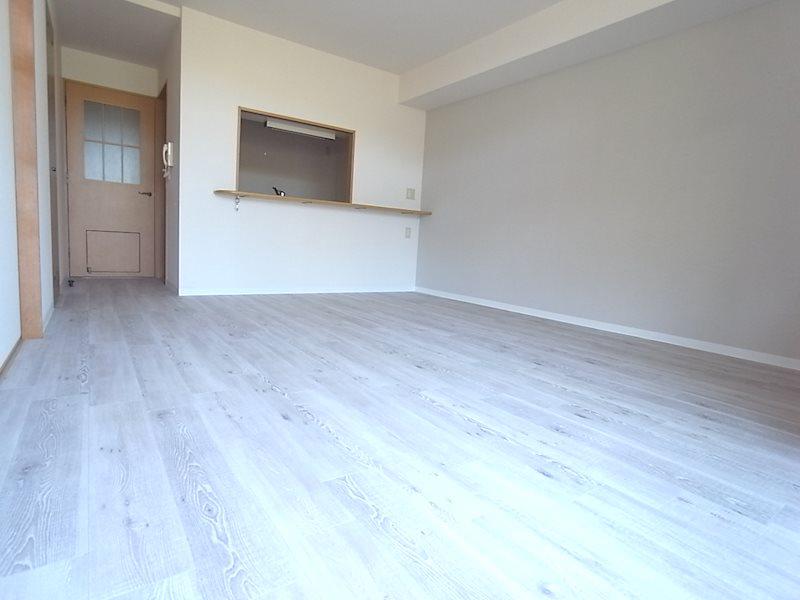 モラダ・アケボノ リビング