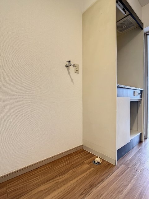 プライム池袋3階 室内洗濯機置場