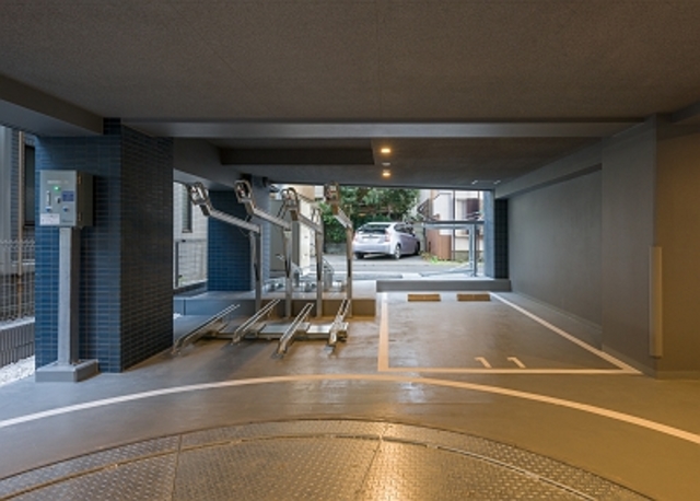 ガーラ・グランディ横濱関内8階 駐車場