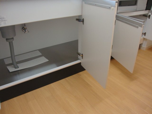 ＴＮＭ鎌倉401号室 キッチン収納