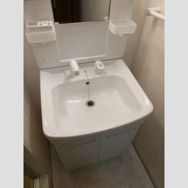 コートエスペランサ　A 洗髪洗面化粧台