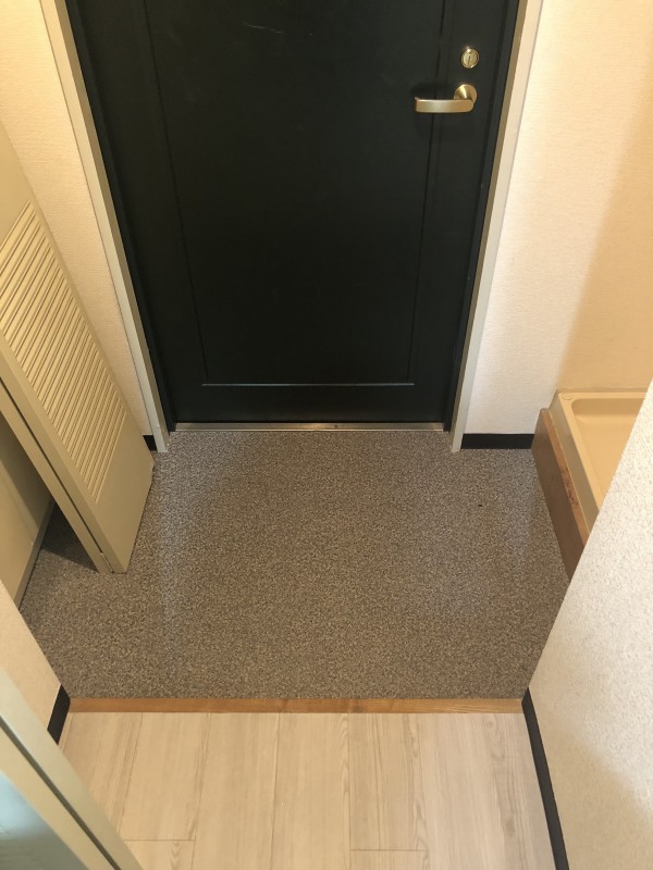 ＩＷＡＳＡＫＩ ＢＬＤＧ9階 玄関