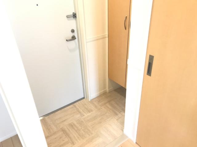 シクーロ306号室 玄関