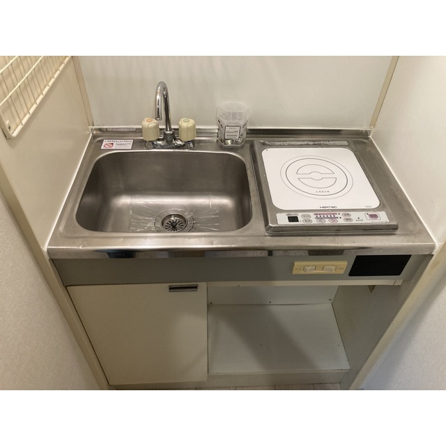 プラザ・ドゥ・アヴァン106号室 キッチン