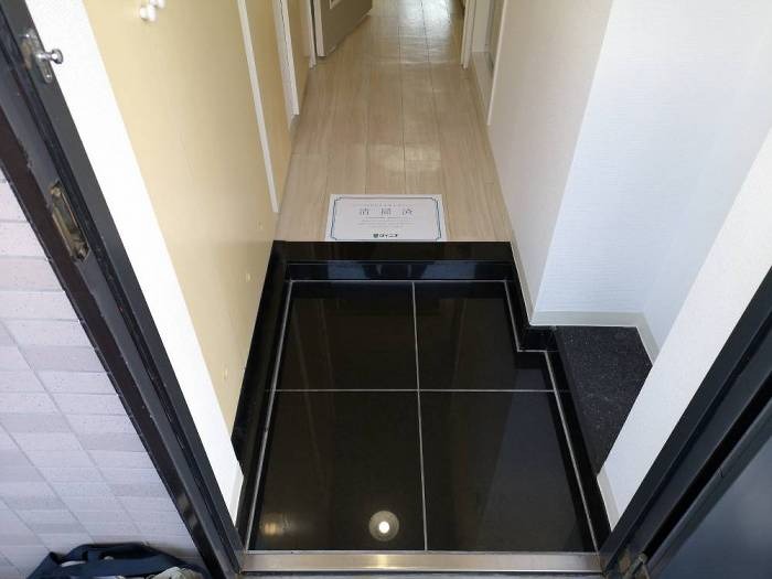 アンダルシア浦安(A-020) 玄関