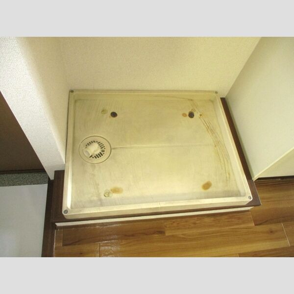 アンビションEIGHT203号室 室内洗濯機置場