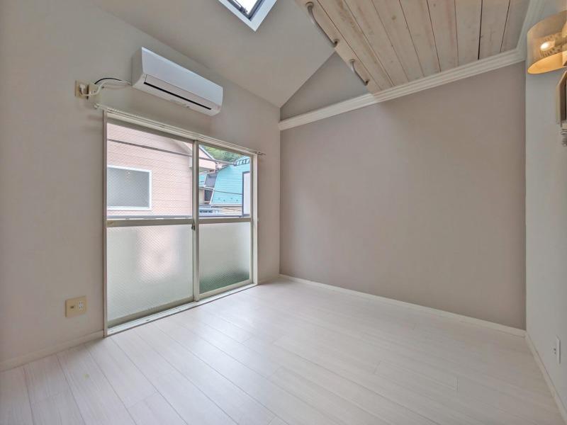 シャルマン生田Ⅱ 別部屋の写真が含まれております